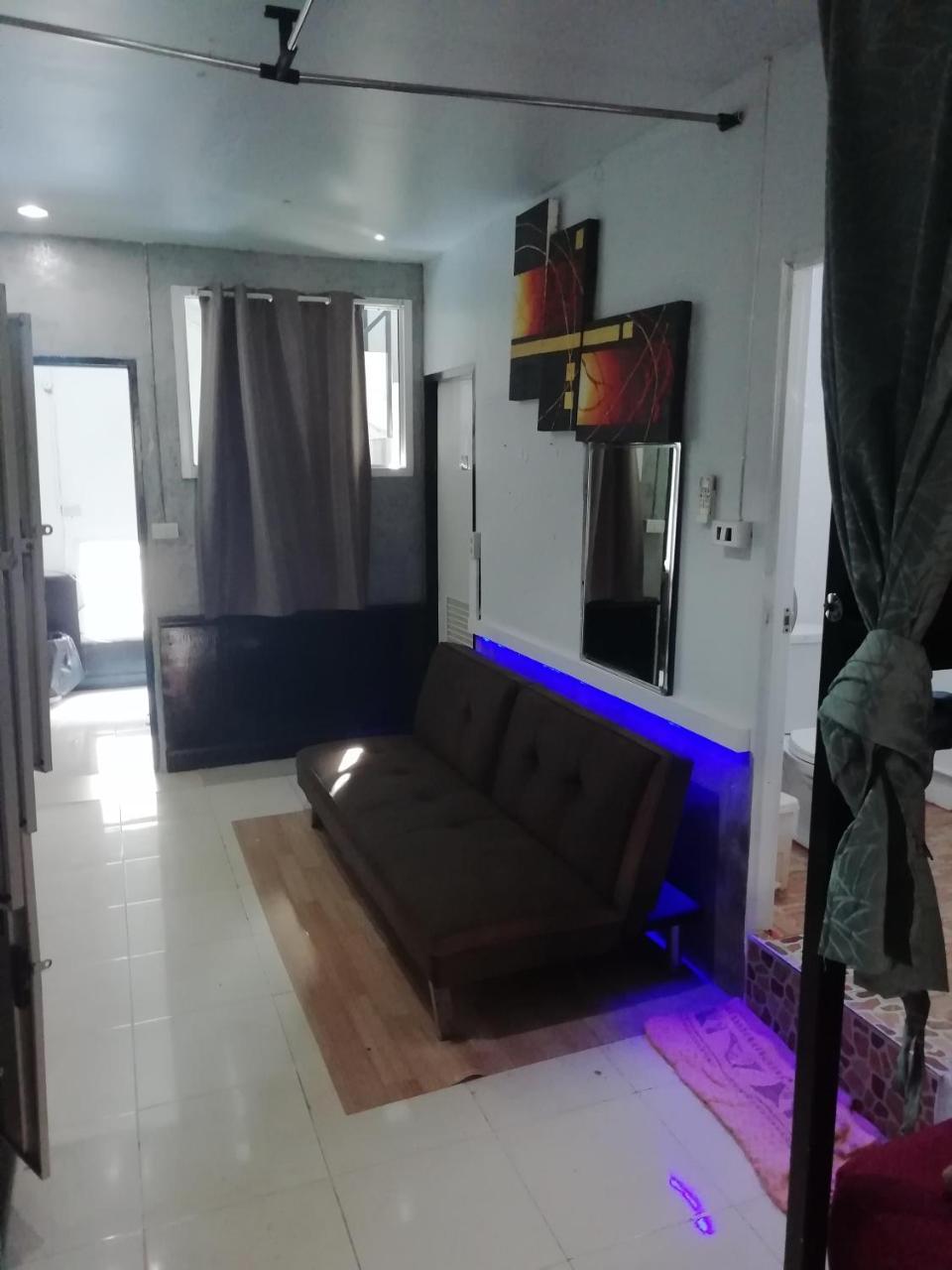 Neverland Dorm Islas Phi Phi Exterior foto